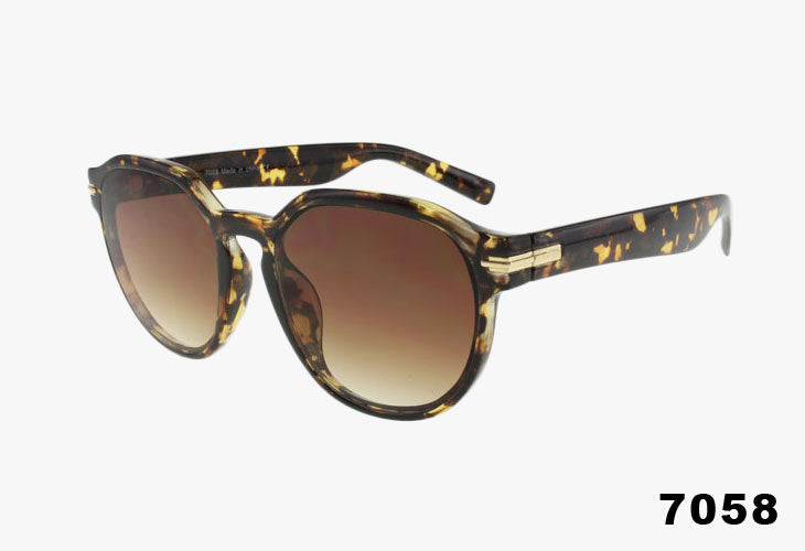 tortoise Wholesale Fashion Rounded Keyhole Bridge Sunglasses