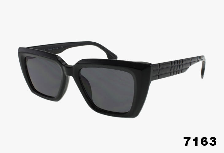 black solid lens Fashion Wholesale Medium Square Sunglasses