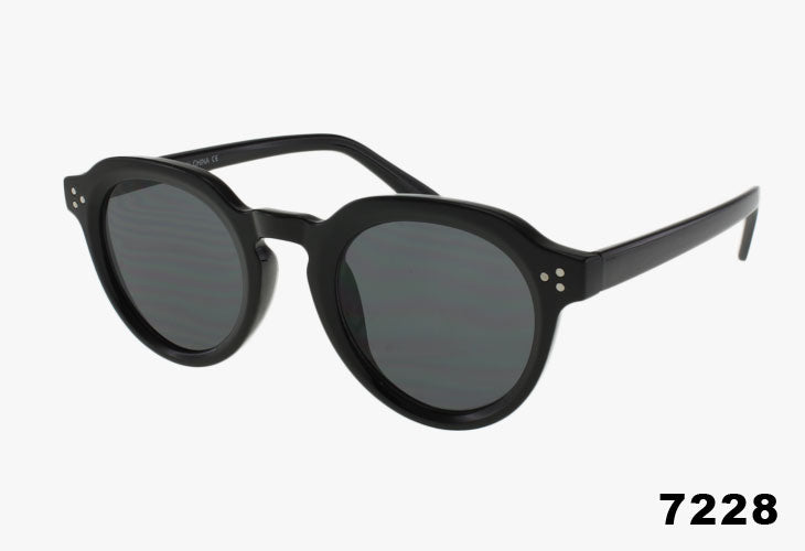 black Classic Round Keyhole Bridge Wholesale Sunglasses