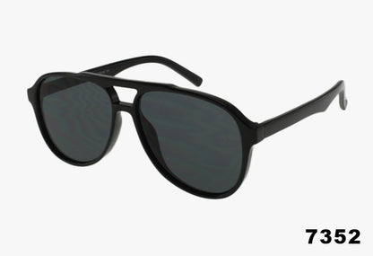 Wholesale Classic Square Aviator Pilot Sunglasses black frame and smoke lenses