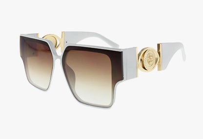 white Wholesale Fashion Oversized Embellishment Sunglasses